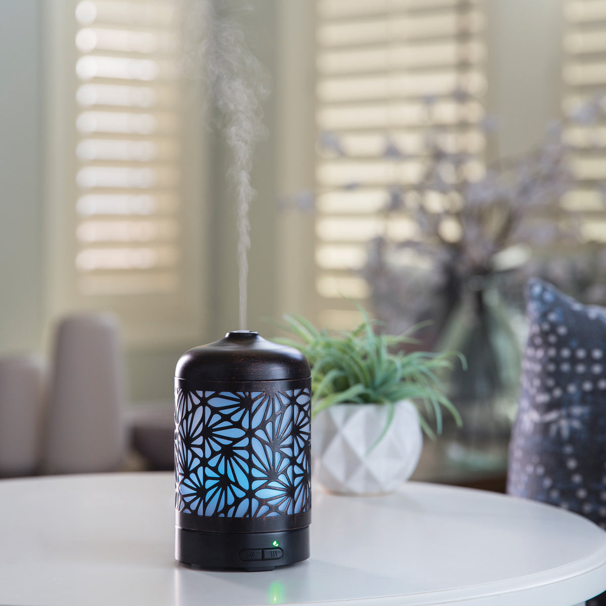 Bronze Palmette Medium Diffuser – Starlight Wholesale